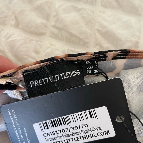 PrettyLittleThing leopard halter jumpsuit - Picture 4 of 7